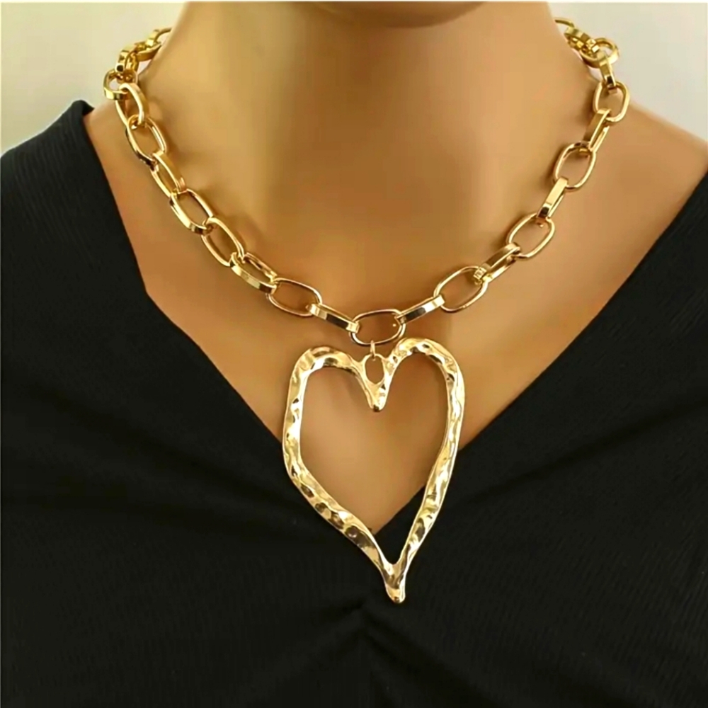 Heart Large Gold Boho Link  Necklace. Boutique Piece for Your Collection